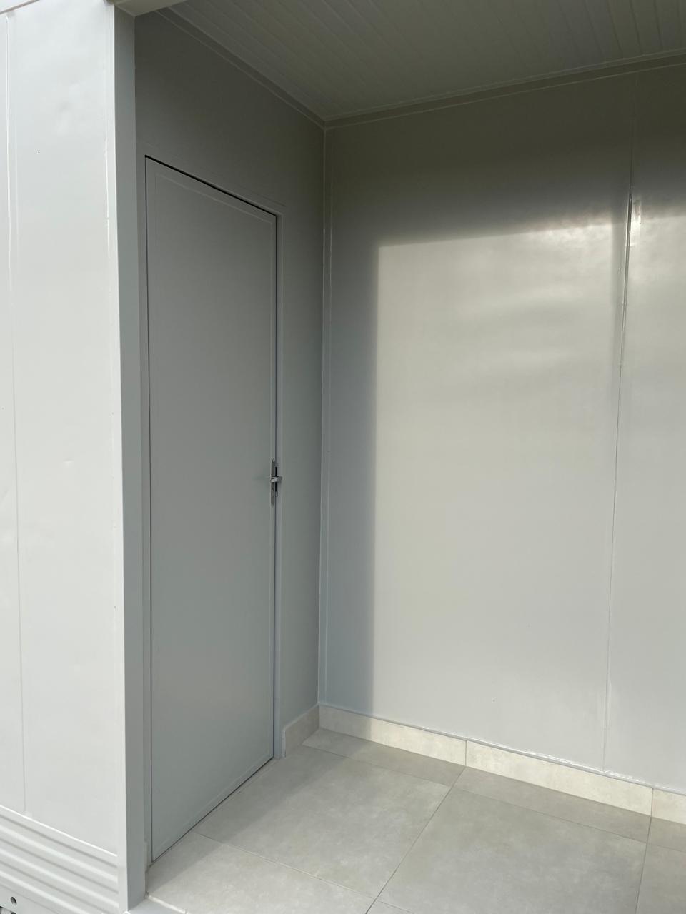 a8